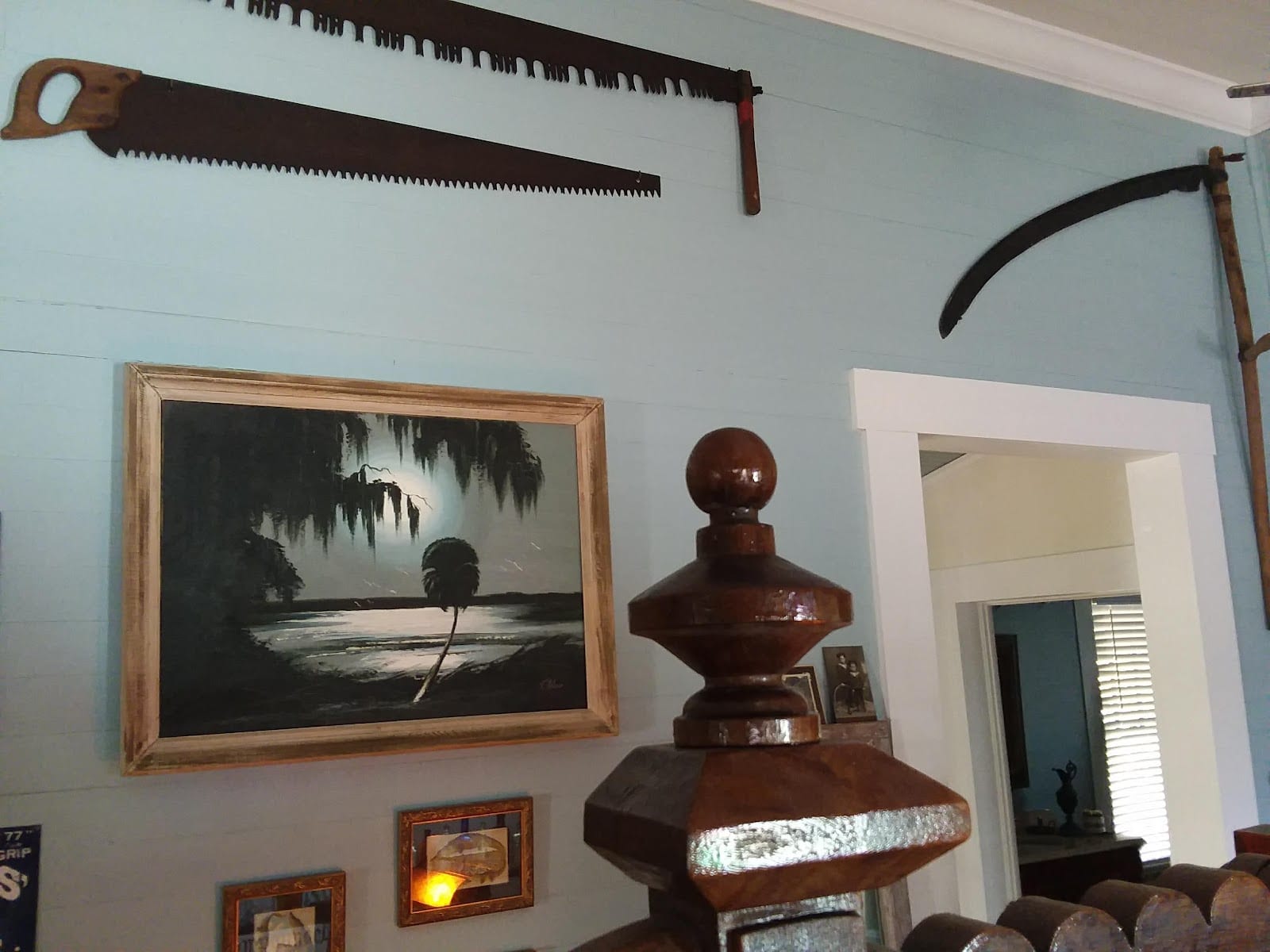 Trip's Vintage Art & Custom Frame, photo 3