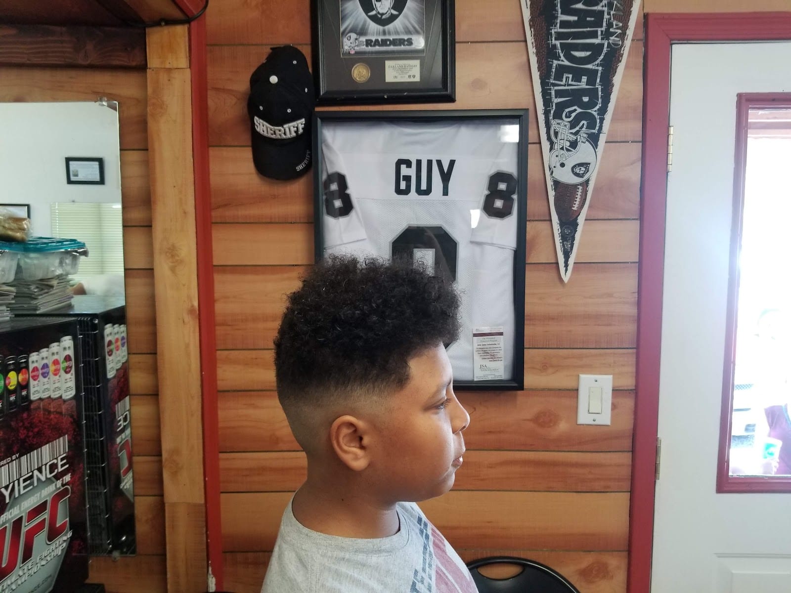 Big Boys Barbershop, photo 3