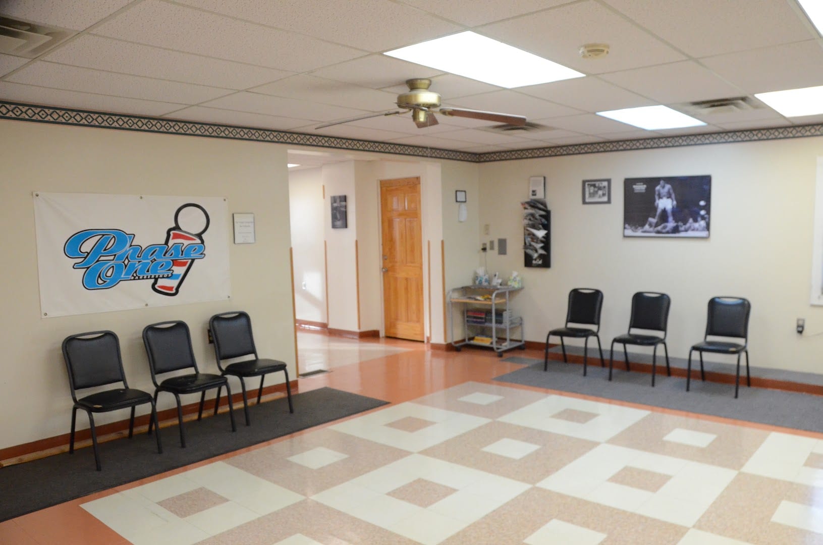 Phase One Barber Shop, photo 3
