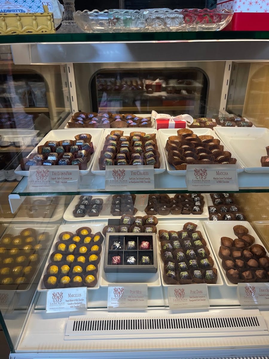 Maisonette by Laura Slack Chocolate Artist, photo 4