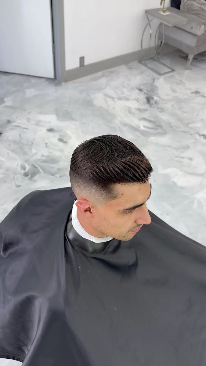 OOS Barber Shop, photo 2