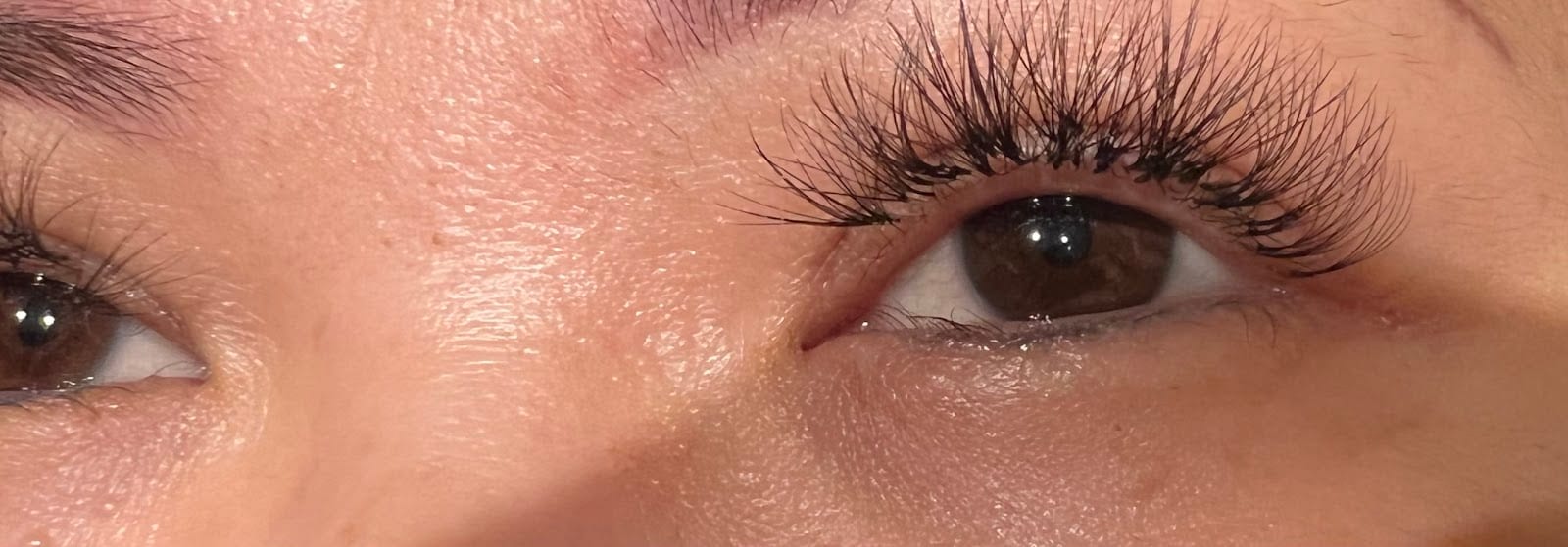 Eyelash extensions by Chloe
