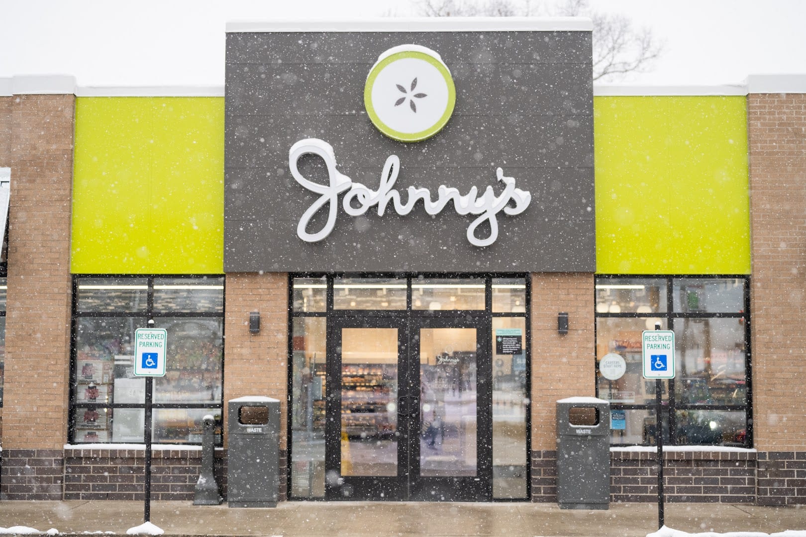 Johnny's Markets, photo 2