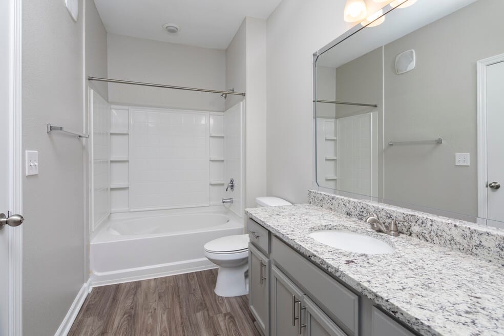 Somerset at Madison Apartments, photo 2