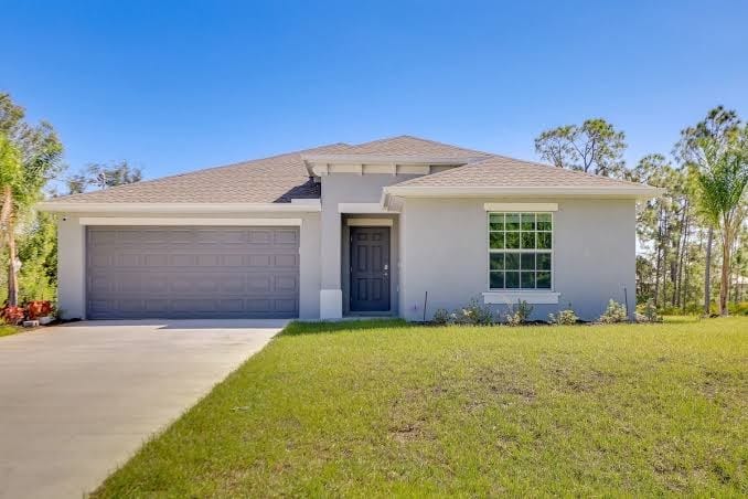 Port Charlotte Retreat with Heated Swimming Pool.