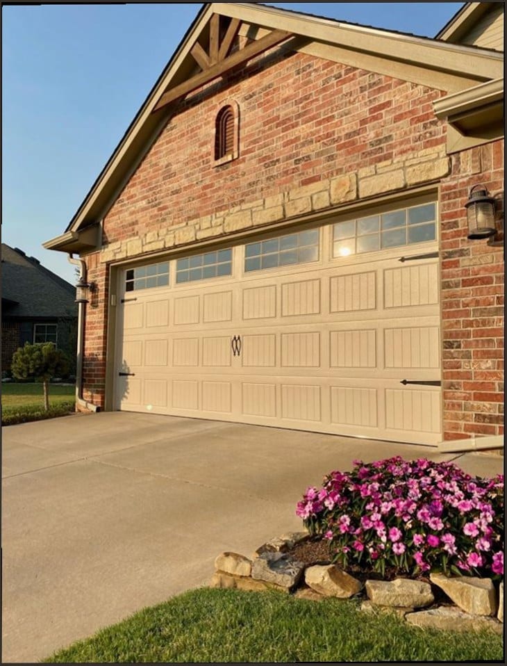 Nielsen Family Garage Doors