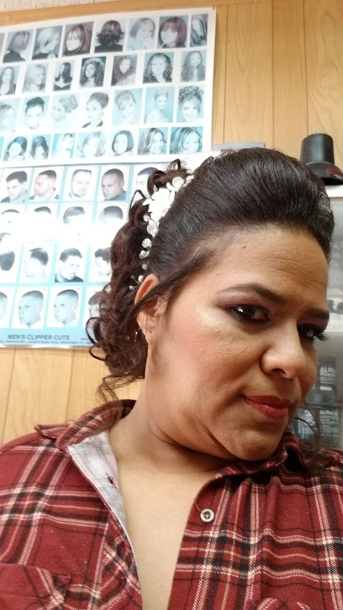 Nena's Glamour Beauty Salon, photo 2