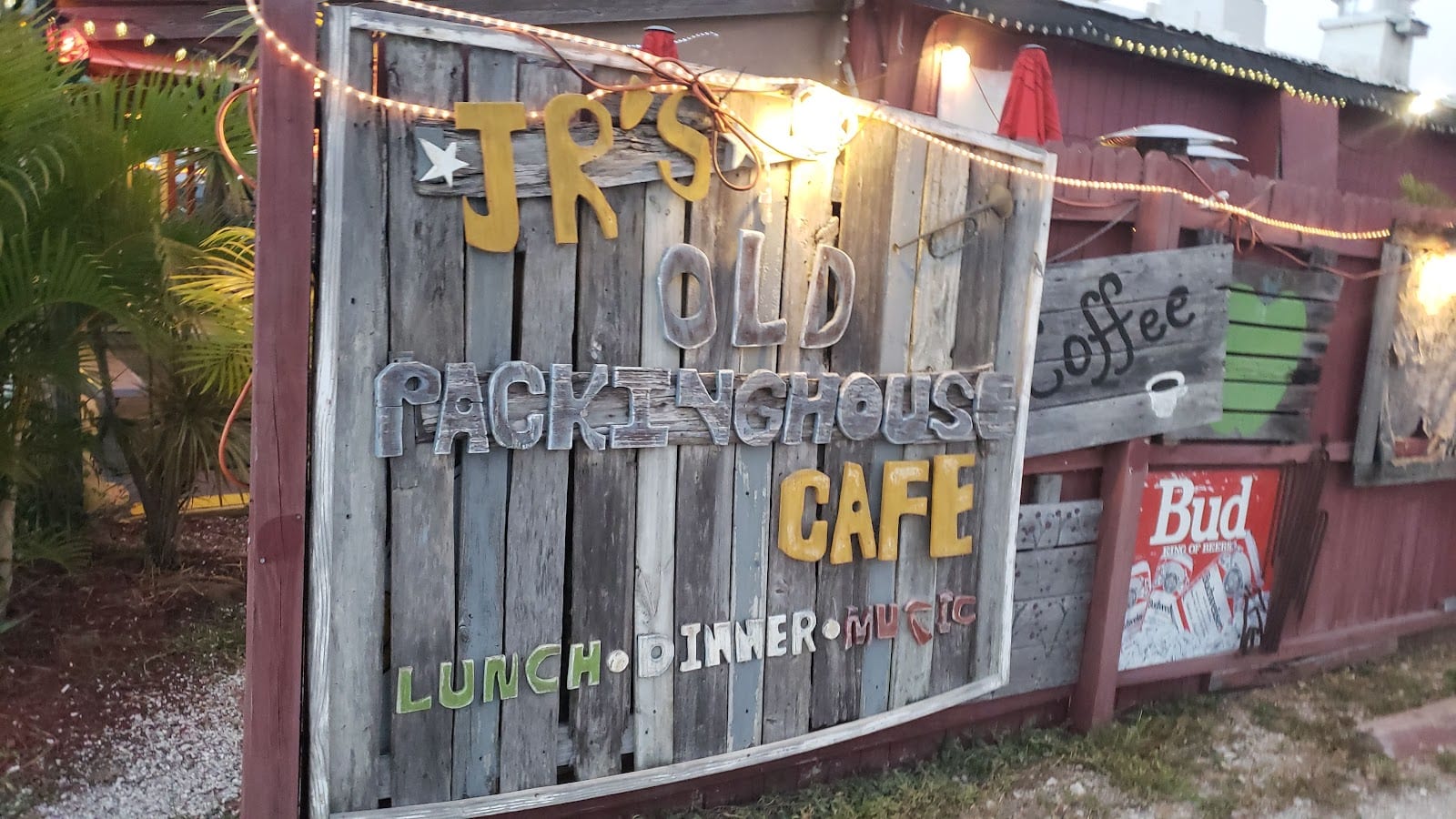JR's Old Packinghouse Cafe, photo 2