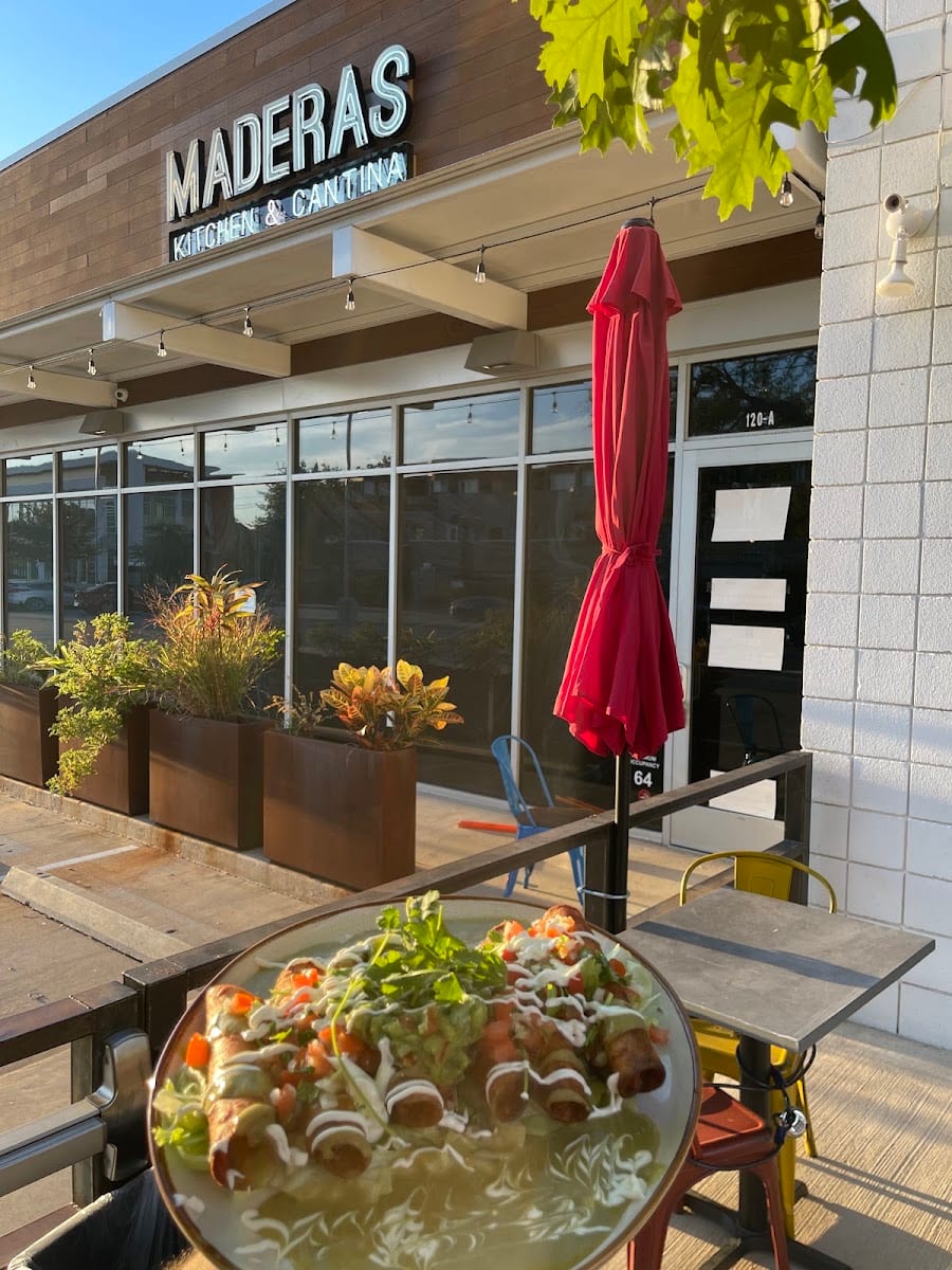 Maderas - Kitchen & Cantina