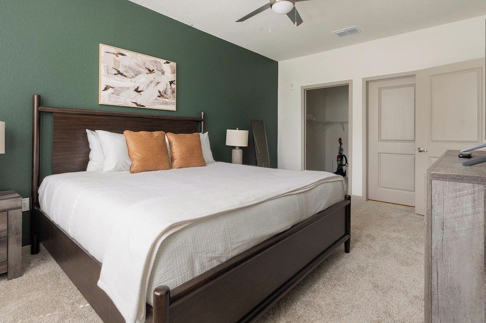 Landing | Amazing 2BD, Pool, Gym