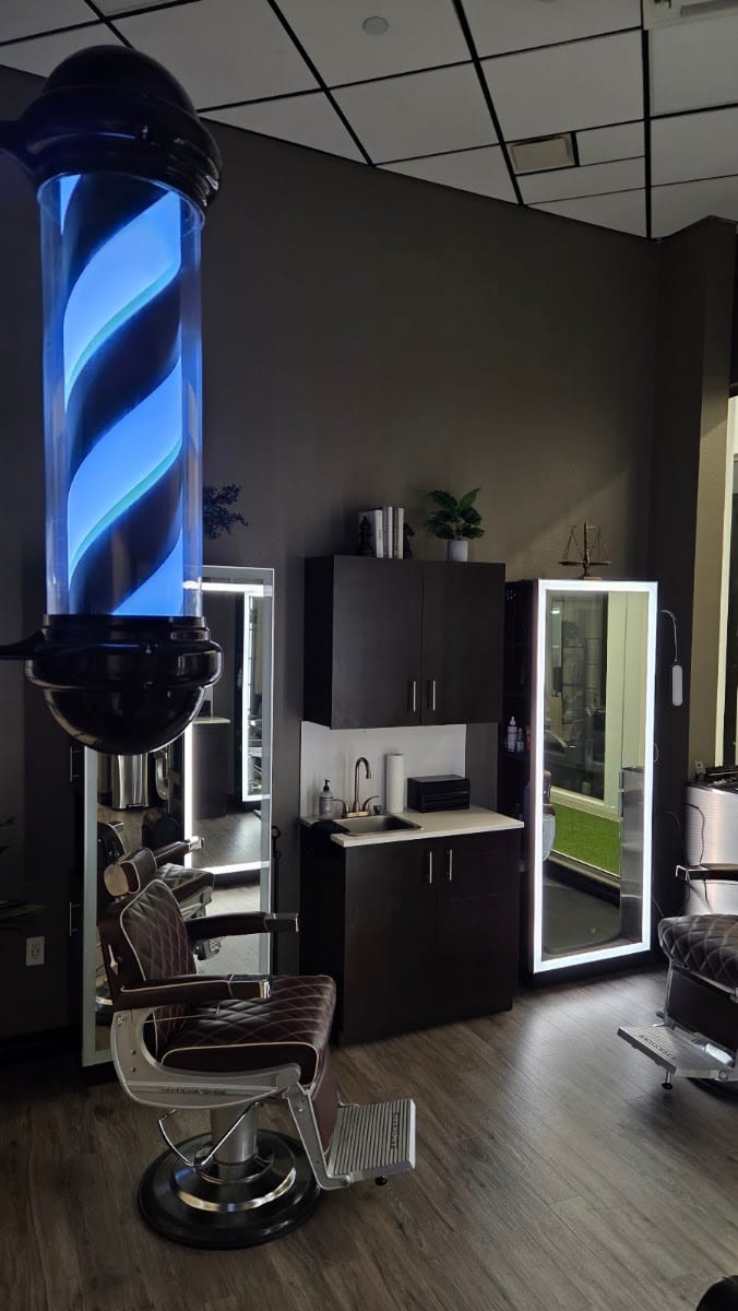 Alexander & Broderick Barbershop, photo 2