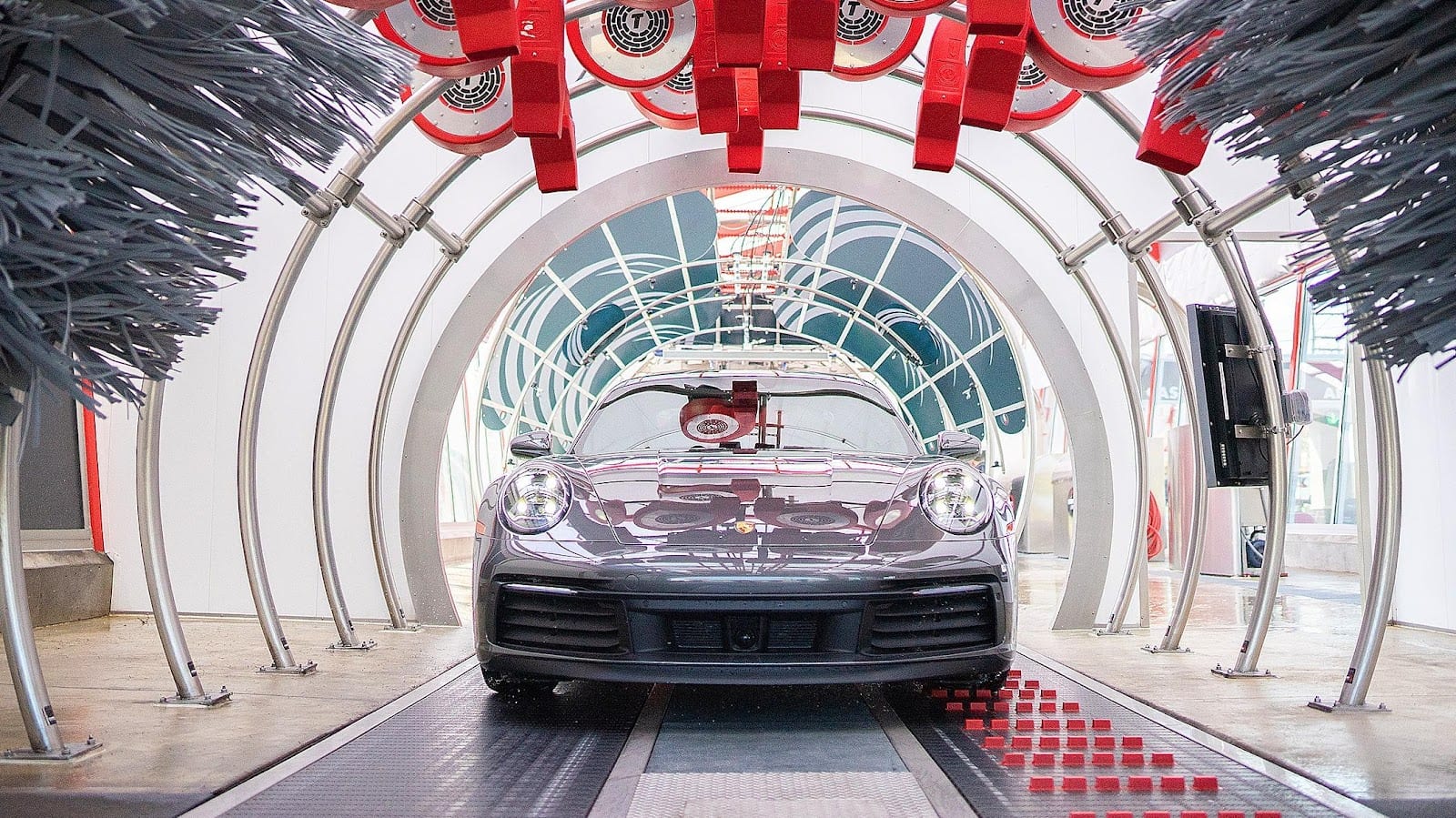 Tommy's Express® Car Wash, photo 2