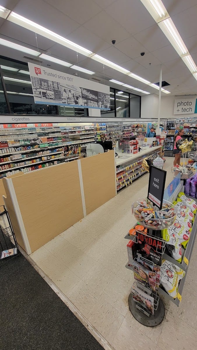 Walgreens, photo 2