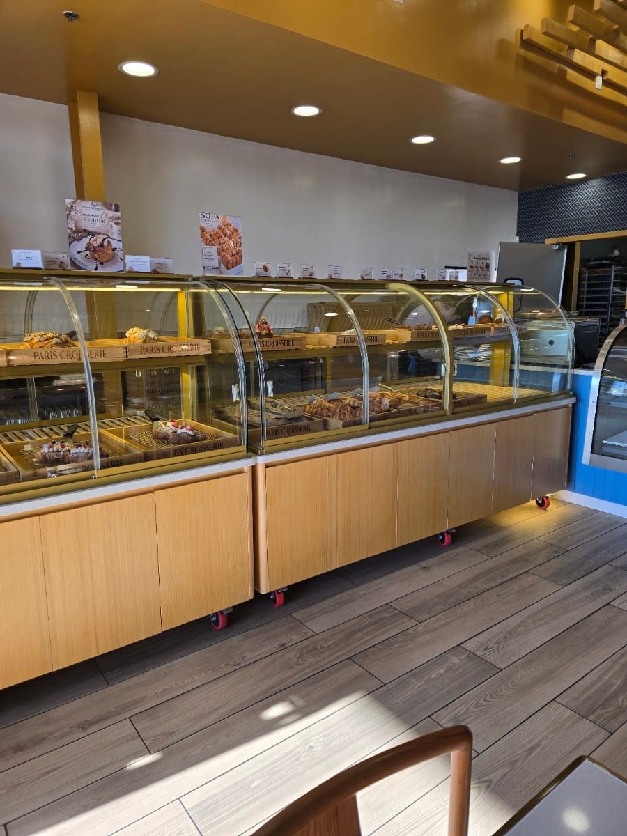 Paris Croisserie Bakery And Cafe