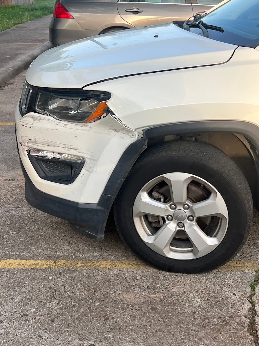 Brenham Collision Center, photo 3