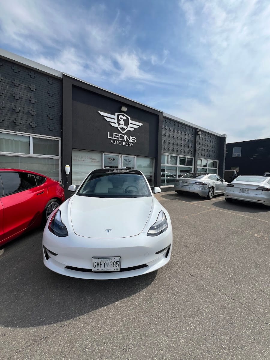 Leons Auto Body, photo 4