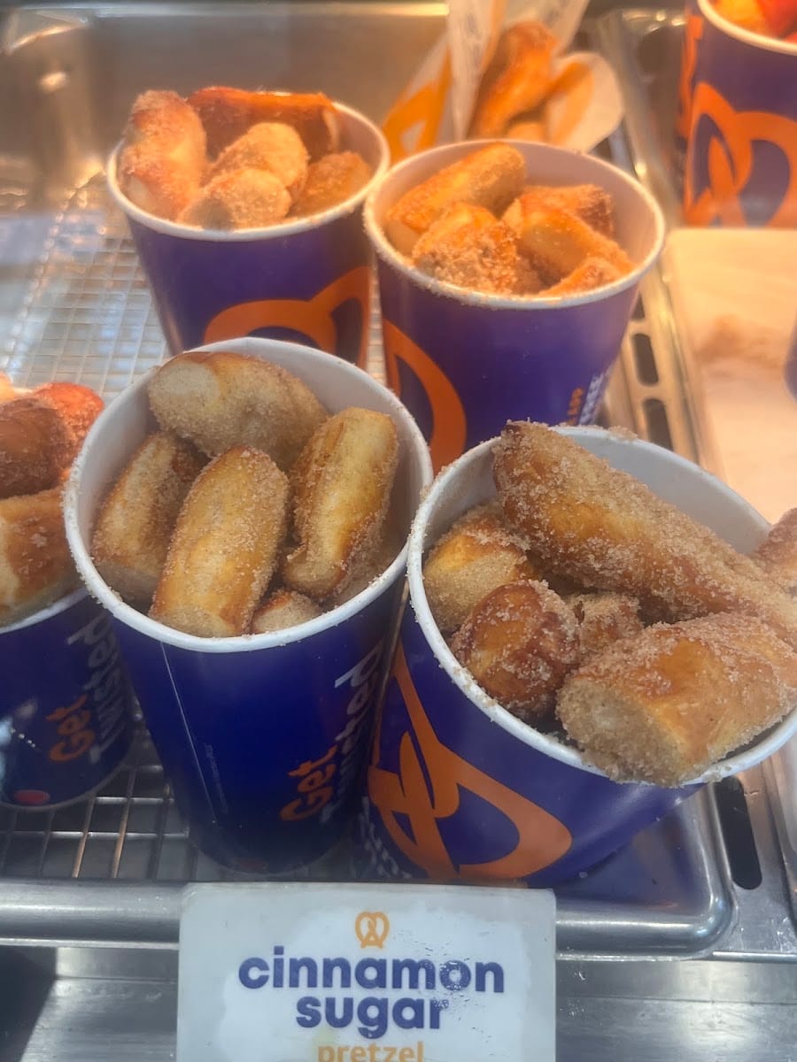 Auntie Anne's, photo 4
