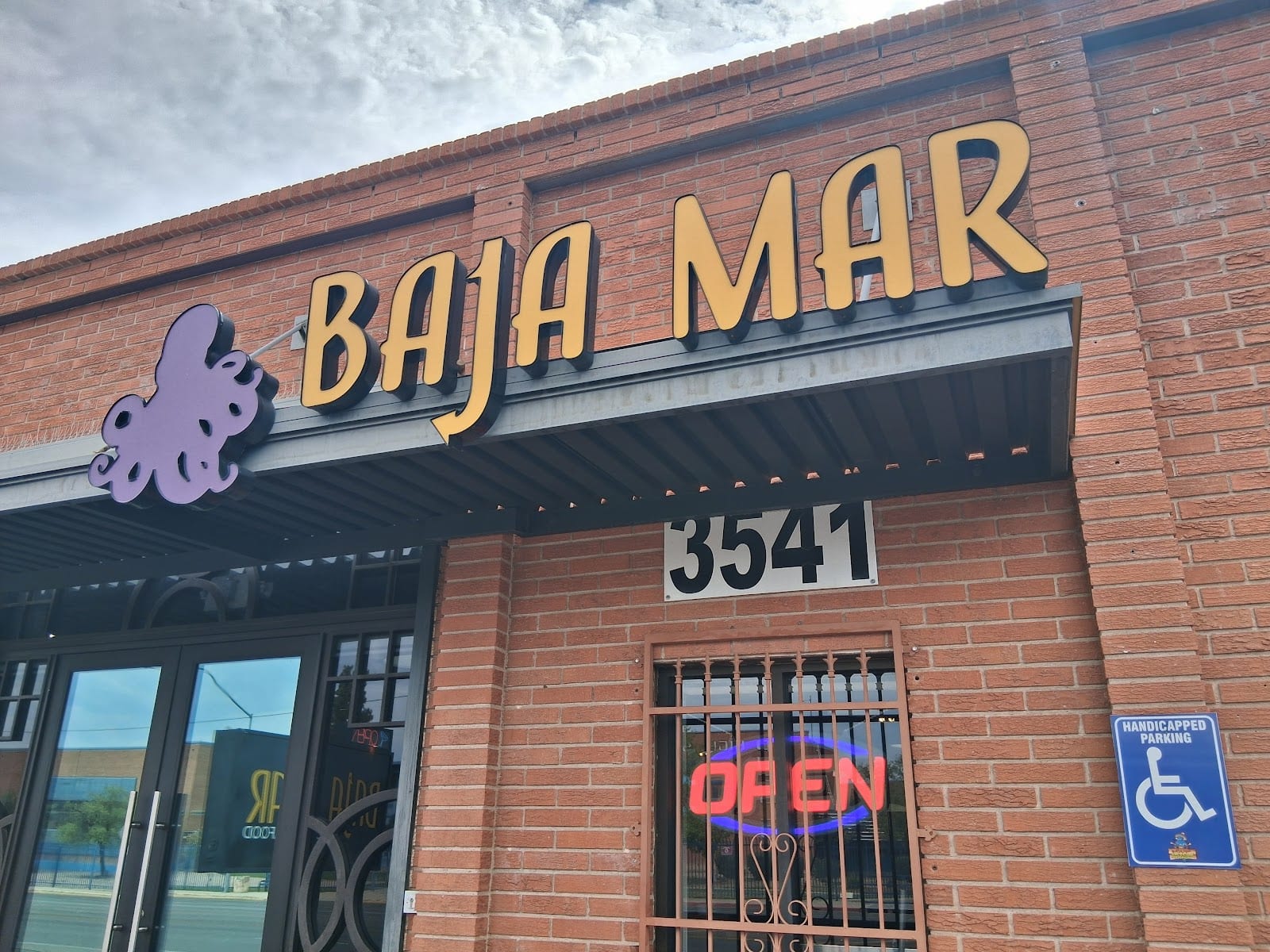 Baja Mar Seafood Market & Restaurant, photo 2