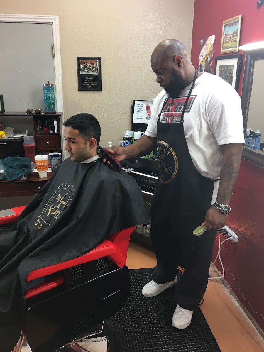 Executive Styles And Kutz, photo 3