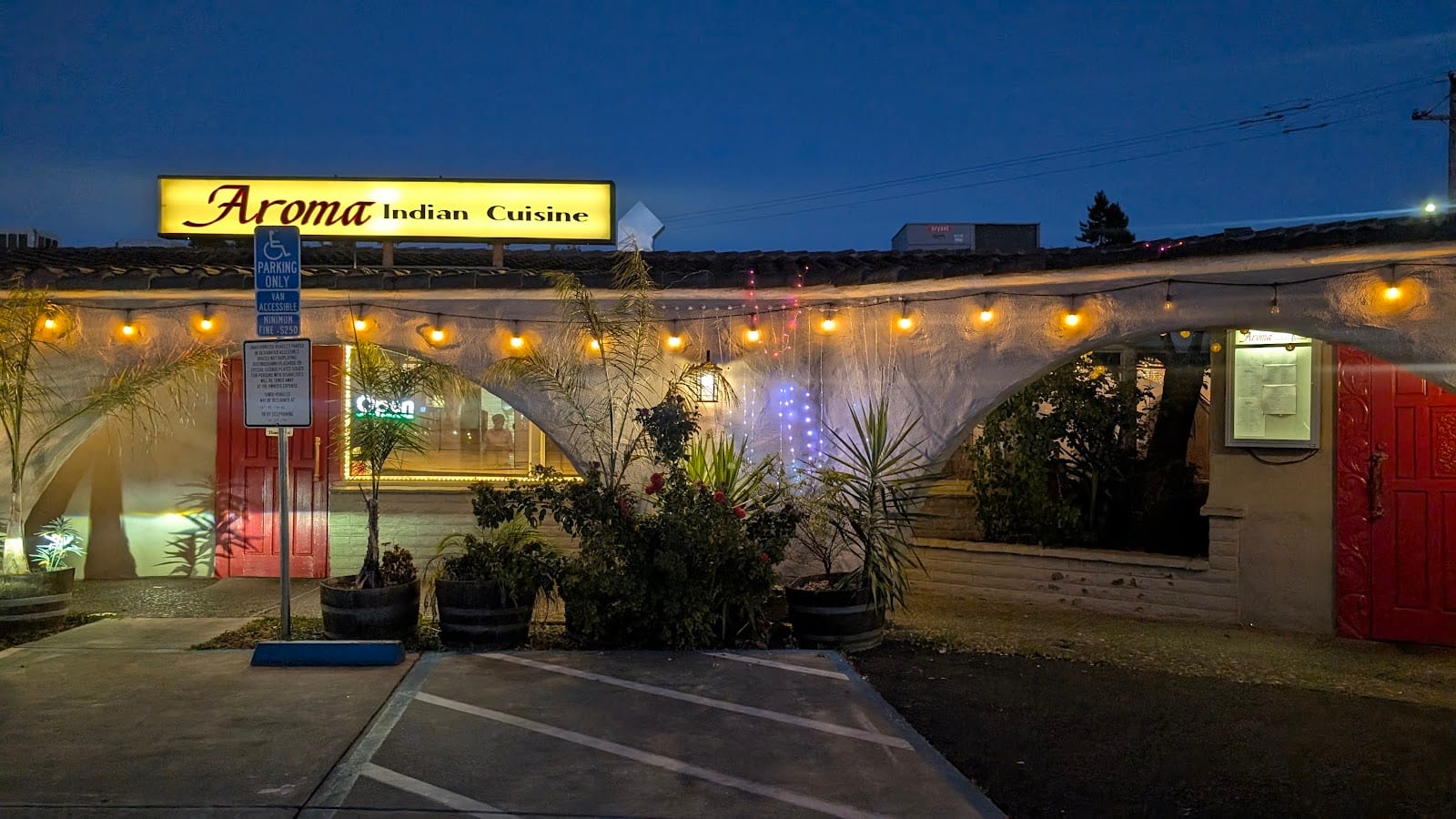 Aroma Indian Cuisine