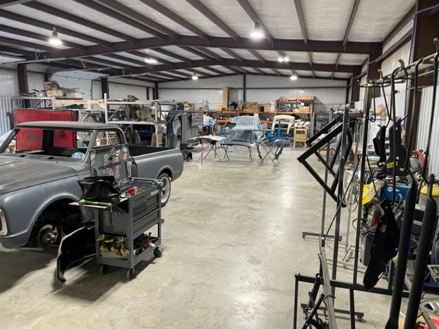 Hard Body Customs, photo 3