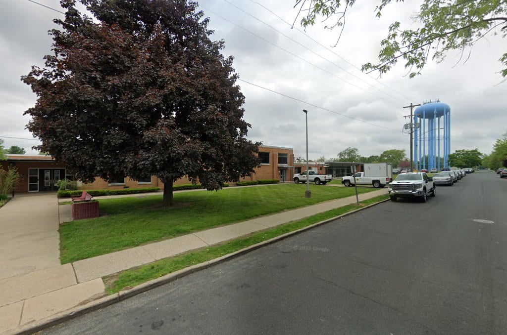 La Mora Park Elementary School, photo 3
