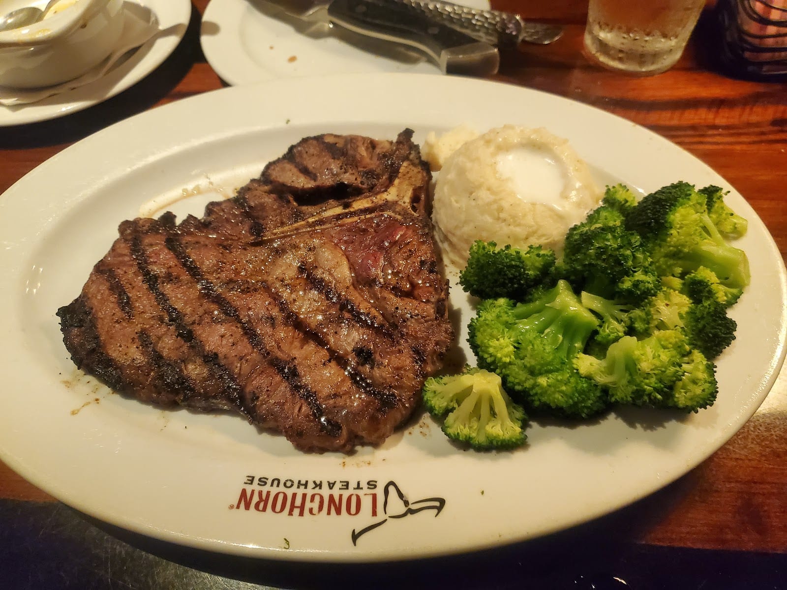 LongHorn Steakhouse, photo 4