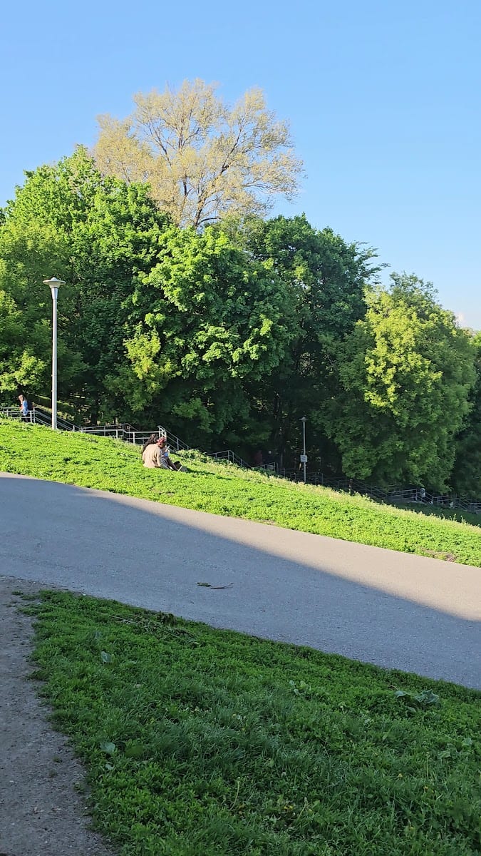 West Riverdale Dog Park, photo 2