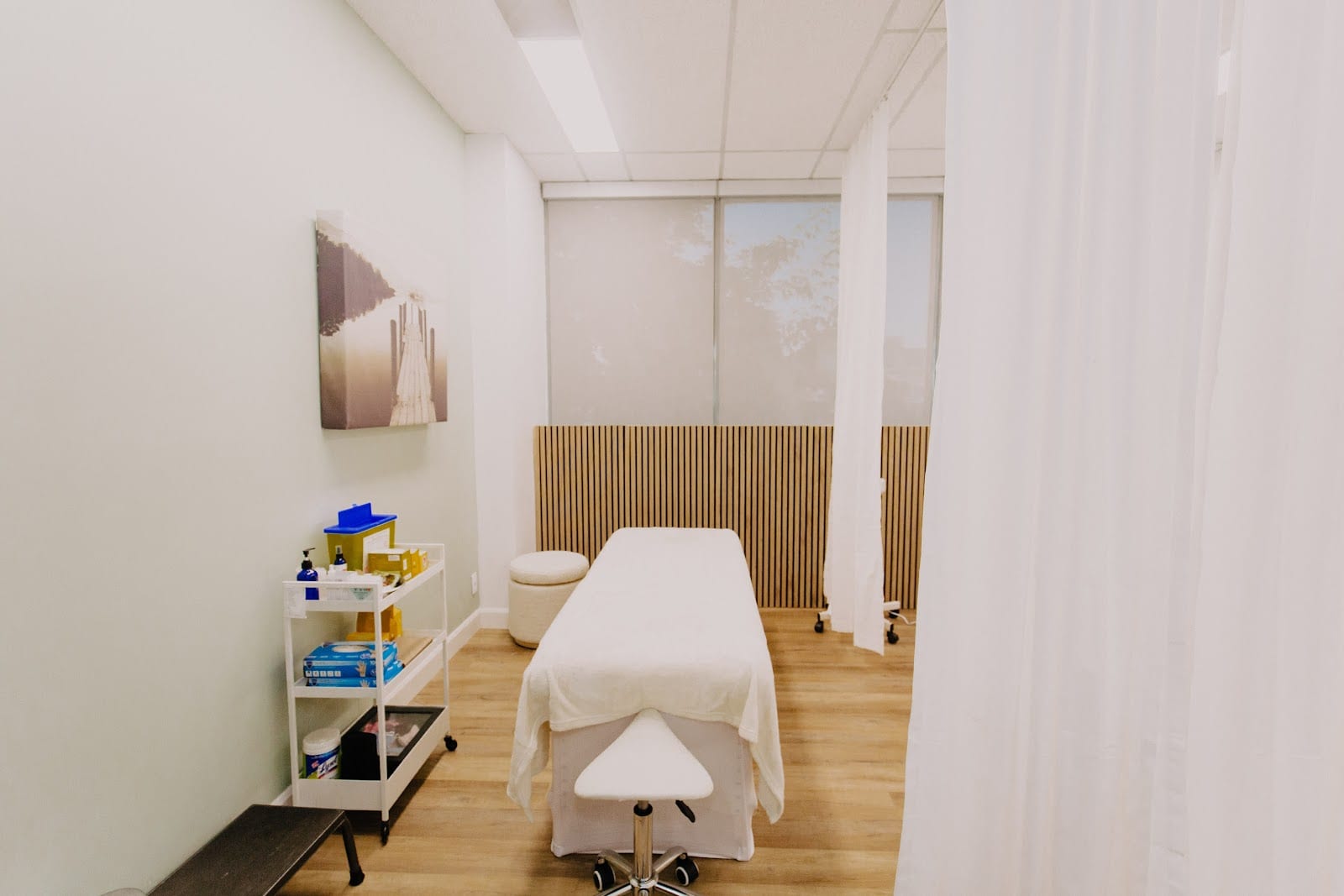 Complete Balance Beauty+Wellness Clinic (Cosmetic acupuncture, Facials, Eyelash extensions, Brows), photo 4