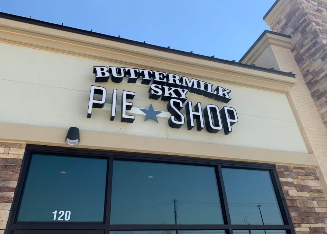 Buttermilk Sky Pie Flower Mound, photo 2