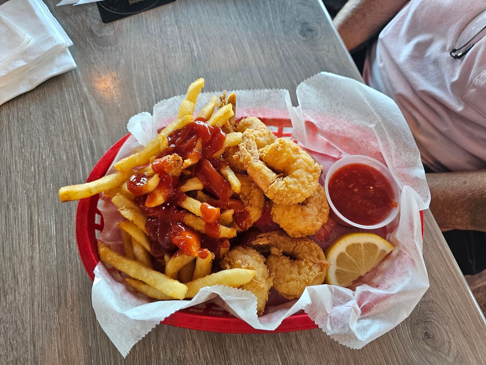 Riviera Bar and Grill, photo 4