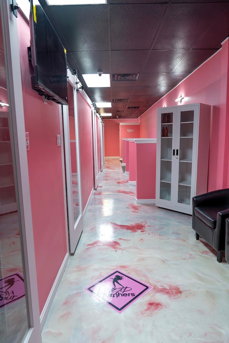 Headturnhers Beauty Bar, photo 2