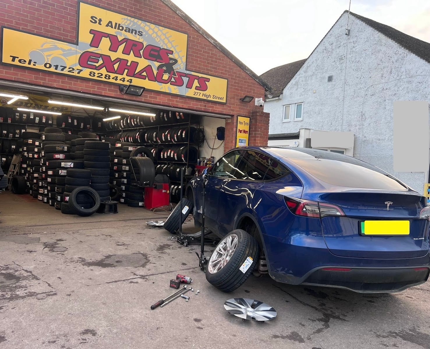 St Albans Tyres & Exhausts
