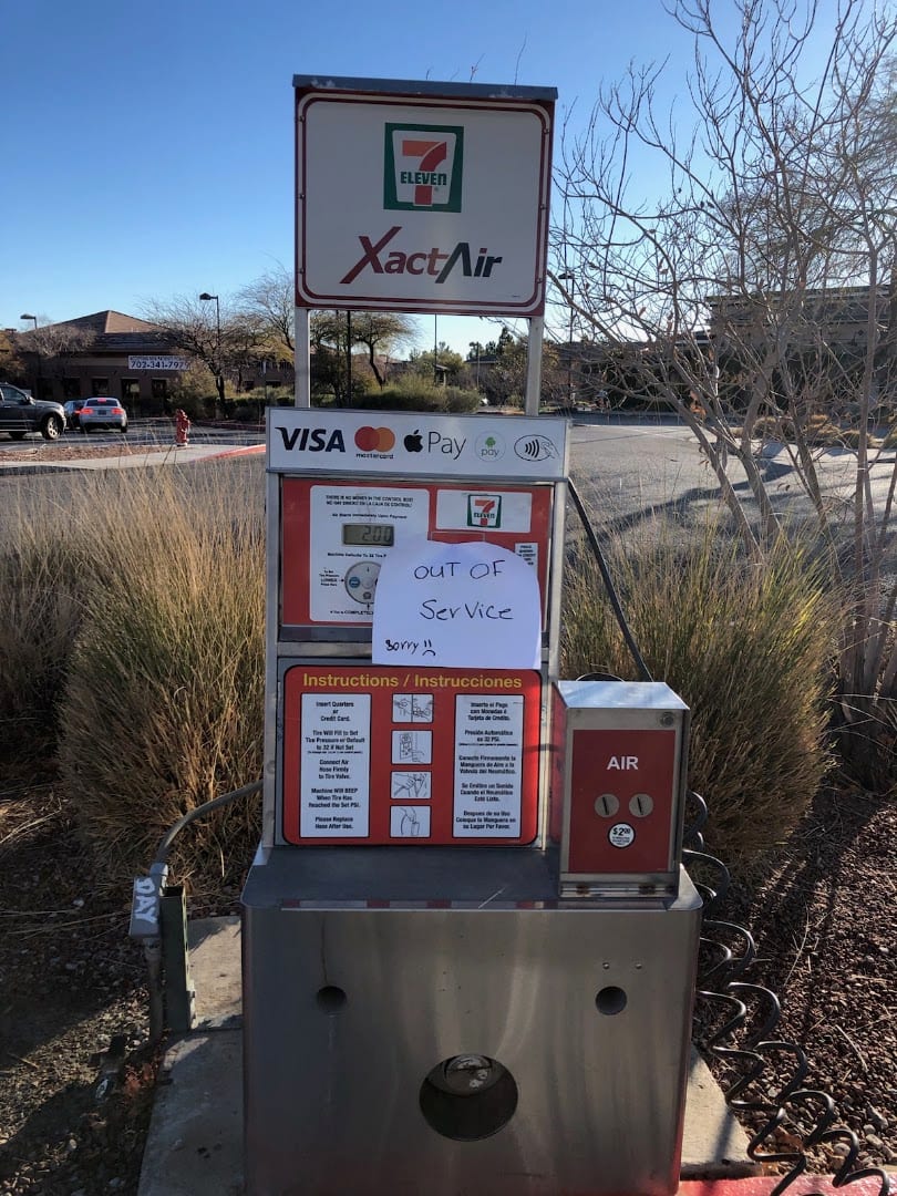Sinclair Gas Station, photo 2