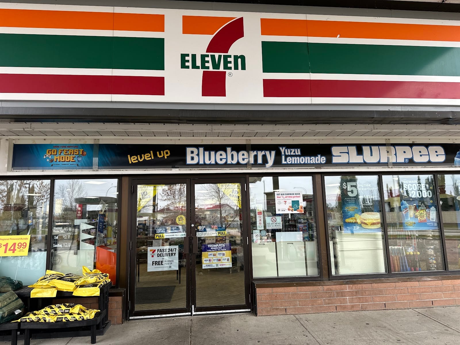 7-Eleven, photo 2