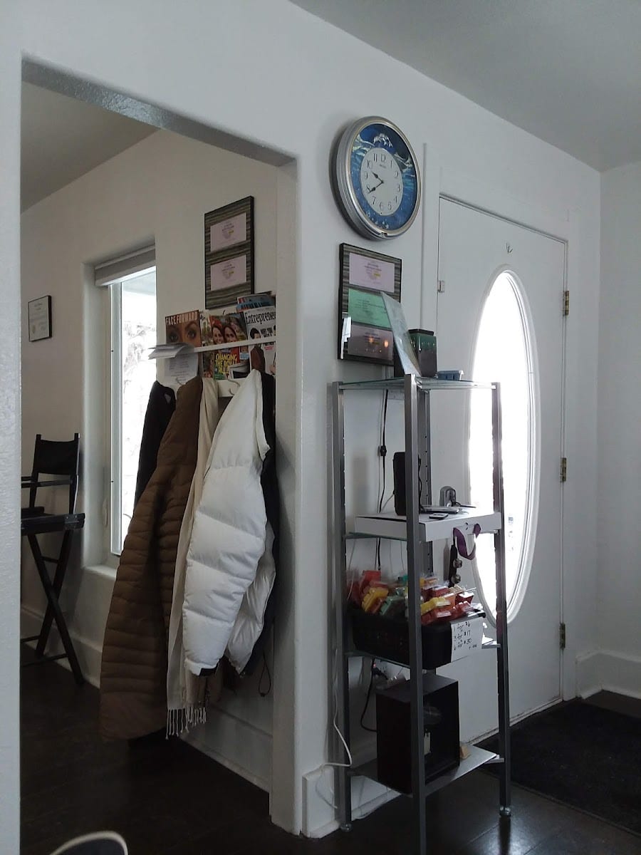 Allusions Salon