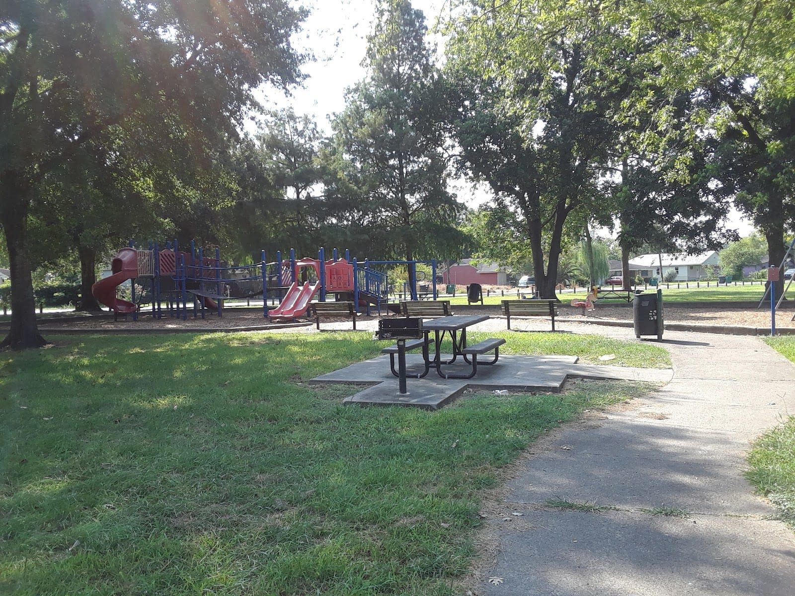 Busby Park, photo 2