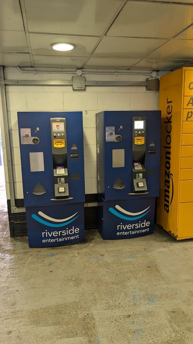 Riverside Car Park, photo 3
