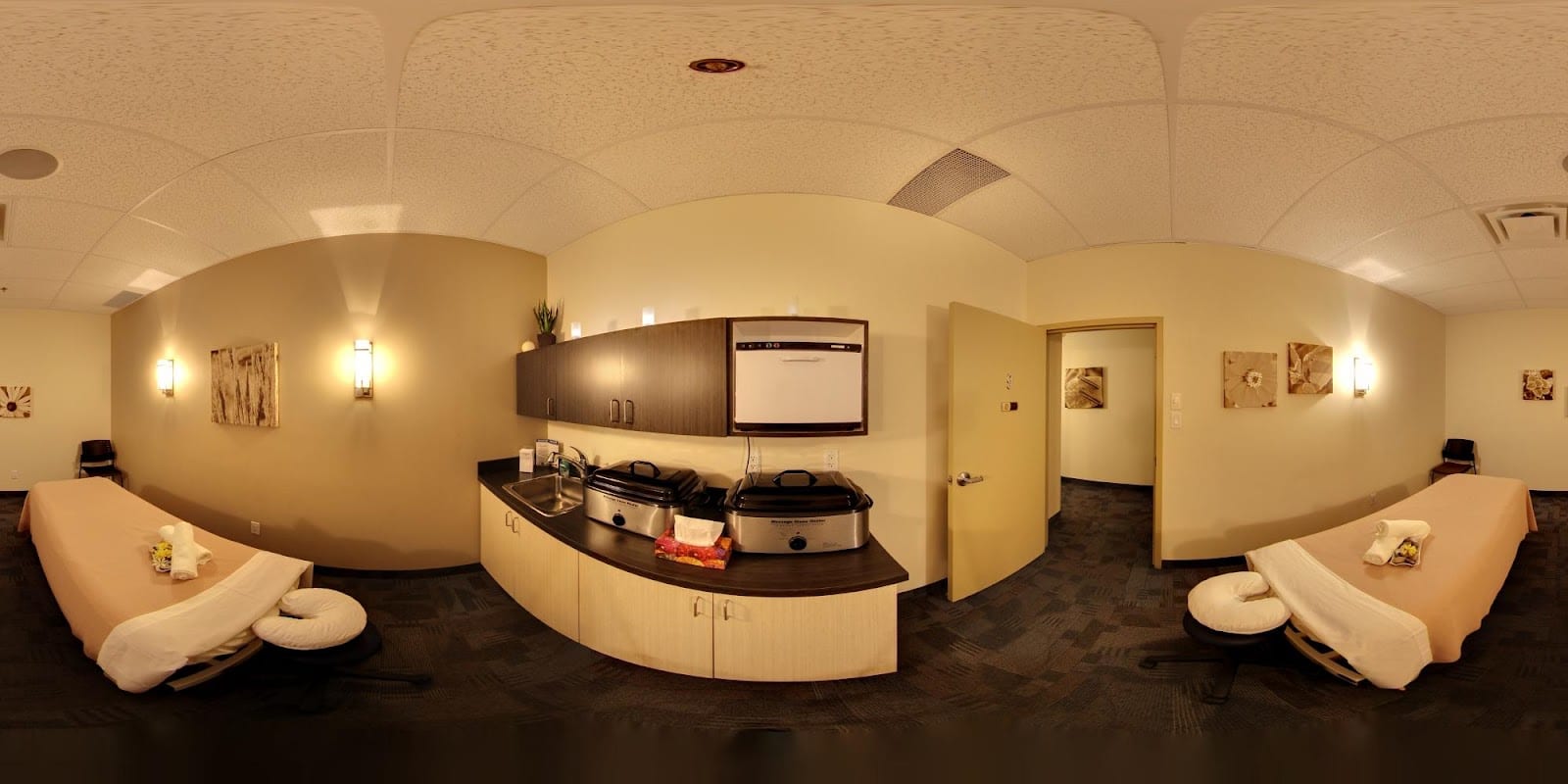 Hand & Stone Massage and Facial Spa - Richmond Hill, photo 3