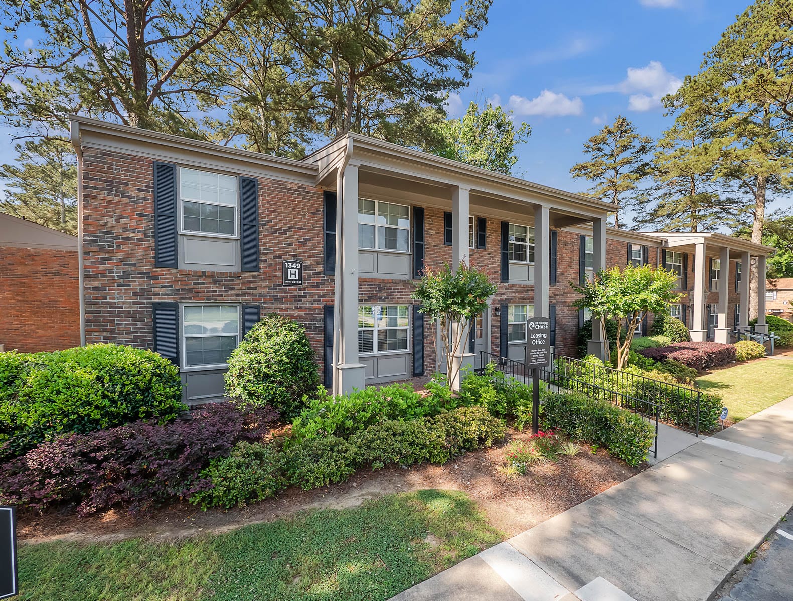 Redmond Chase Apartment Homes, photo 2