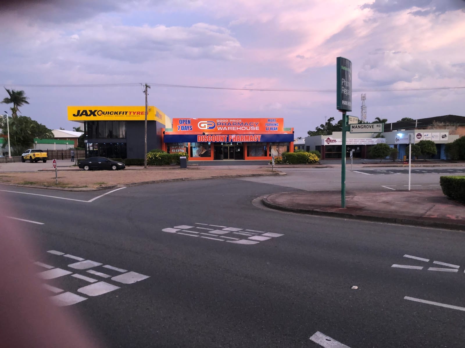 Good Price Pharmacy Warehouse Mackay, photo 4