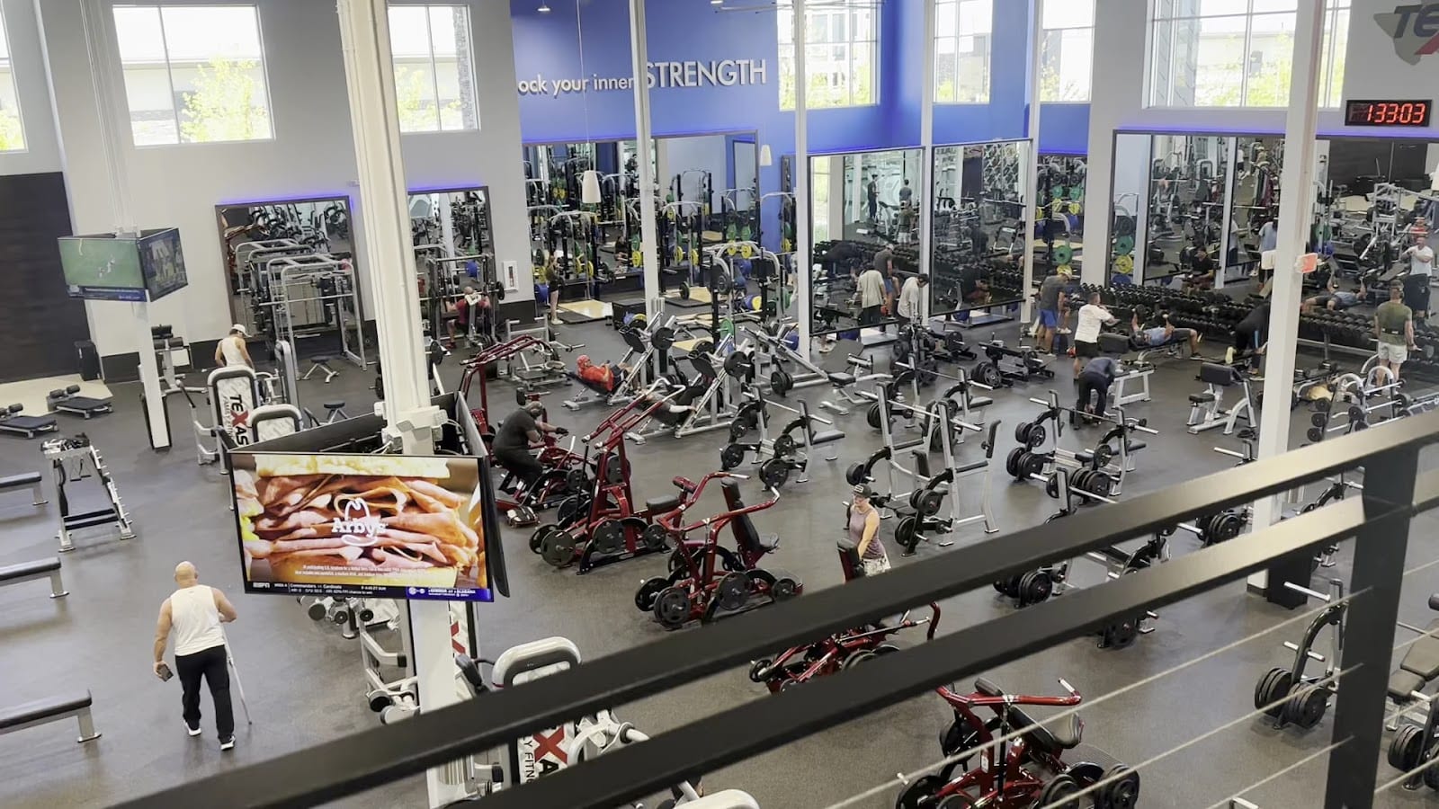 Planet Fitness, photo 3