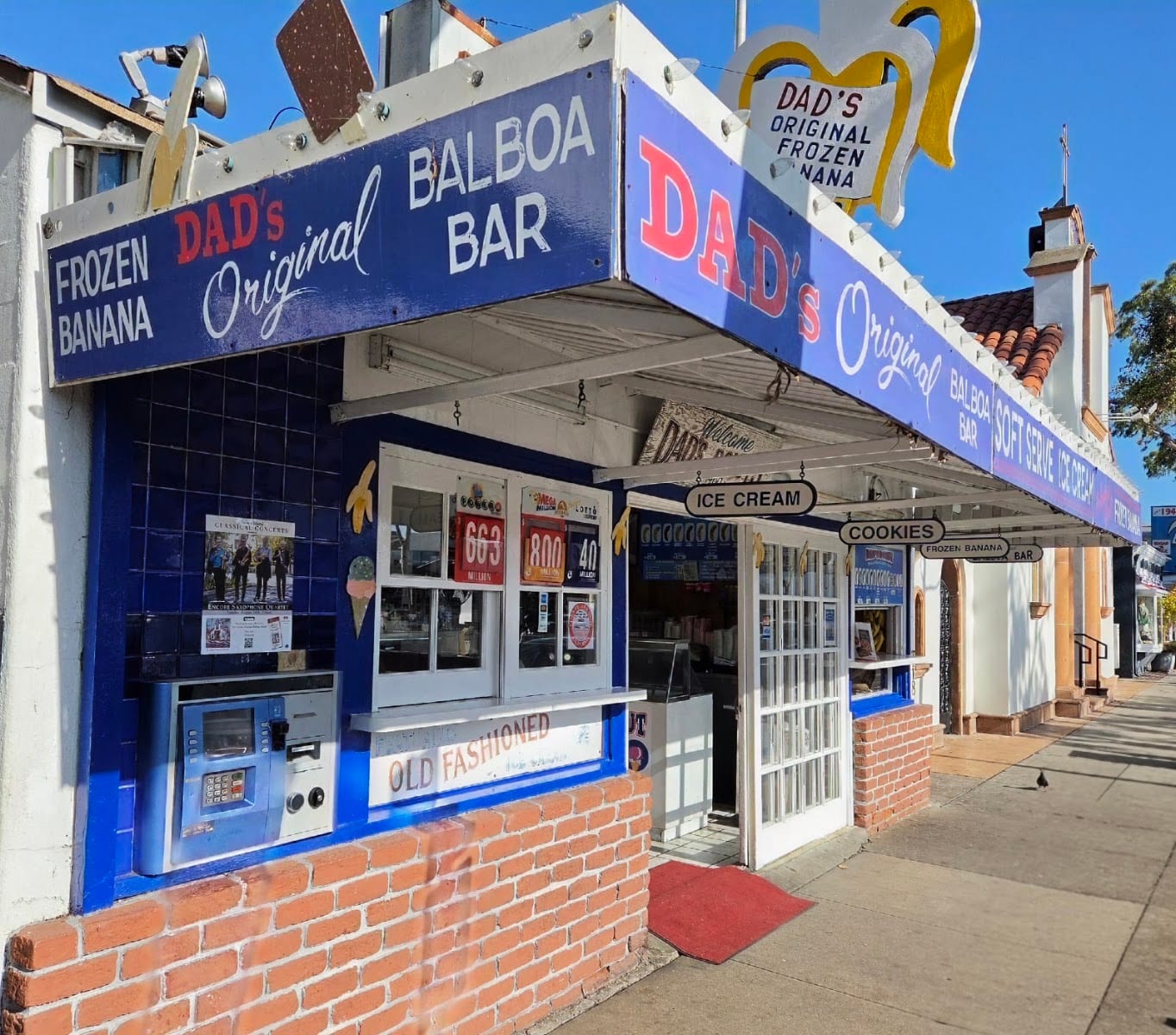 Dad's Donut & Bakery Shop, photo 3