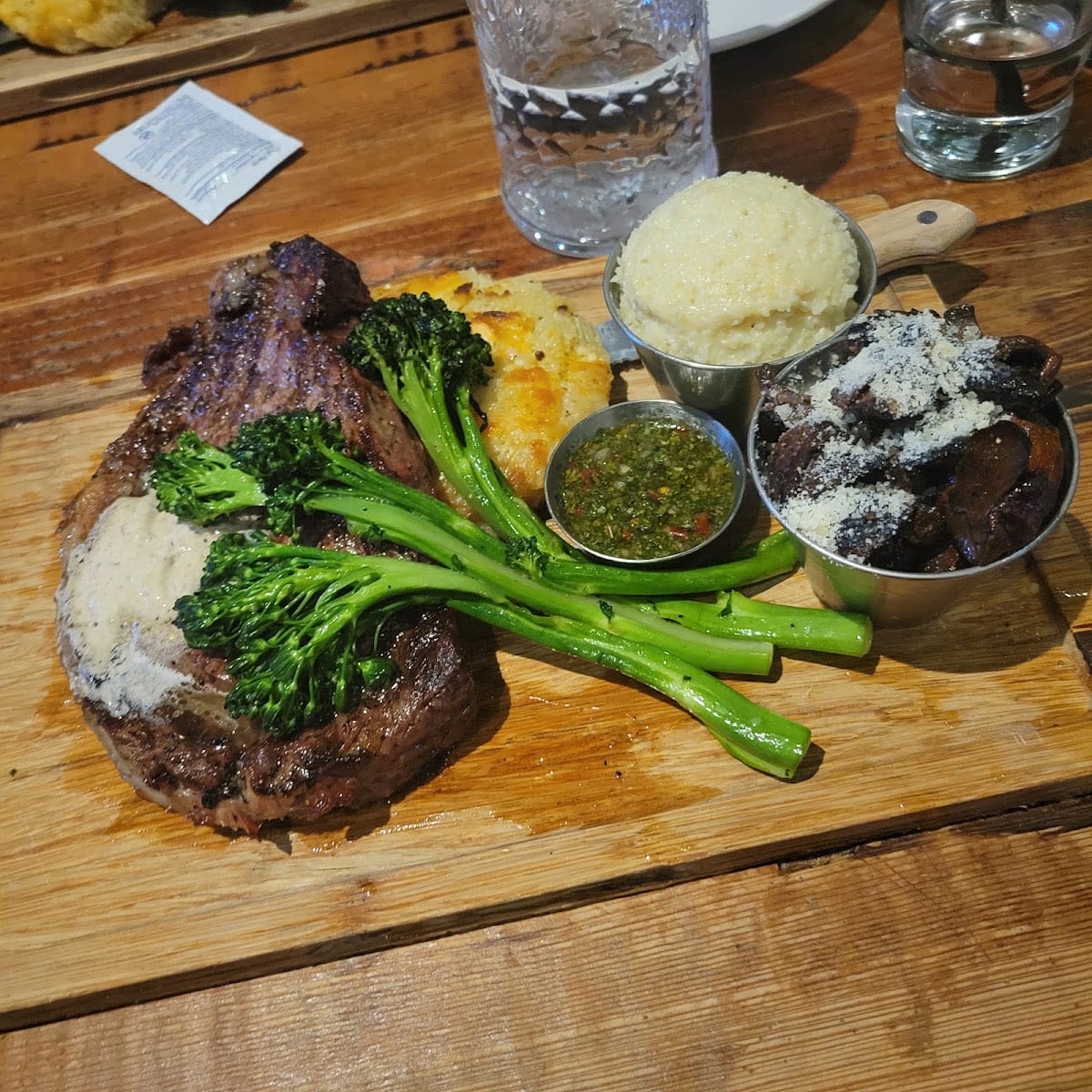 Samantha's Tap Room & Wood Grill