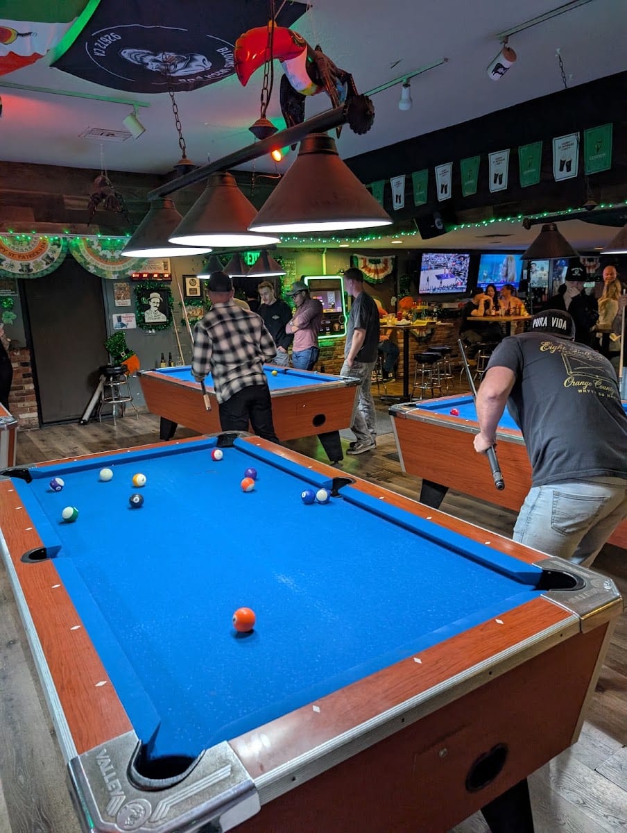 Blooms Irish Pub, photo 4