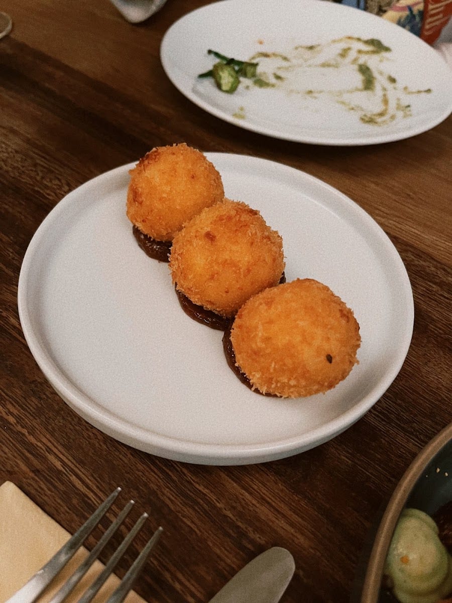 Humble Grape Bow Lane | Wine Bar & Restaurant, photo 4