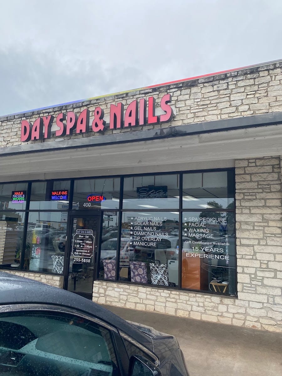 Day Spa & Nails