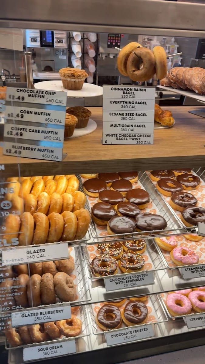 Dunkin', photo 2
