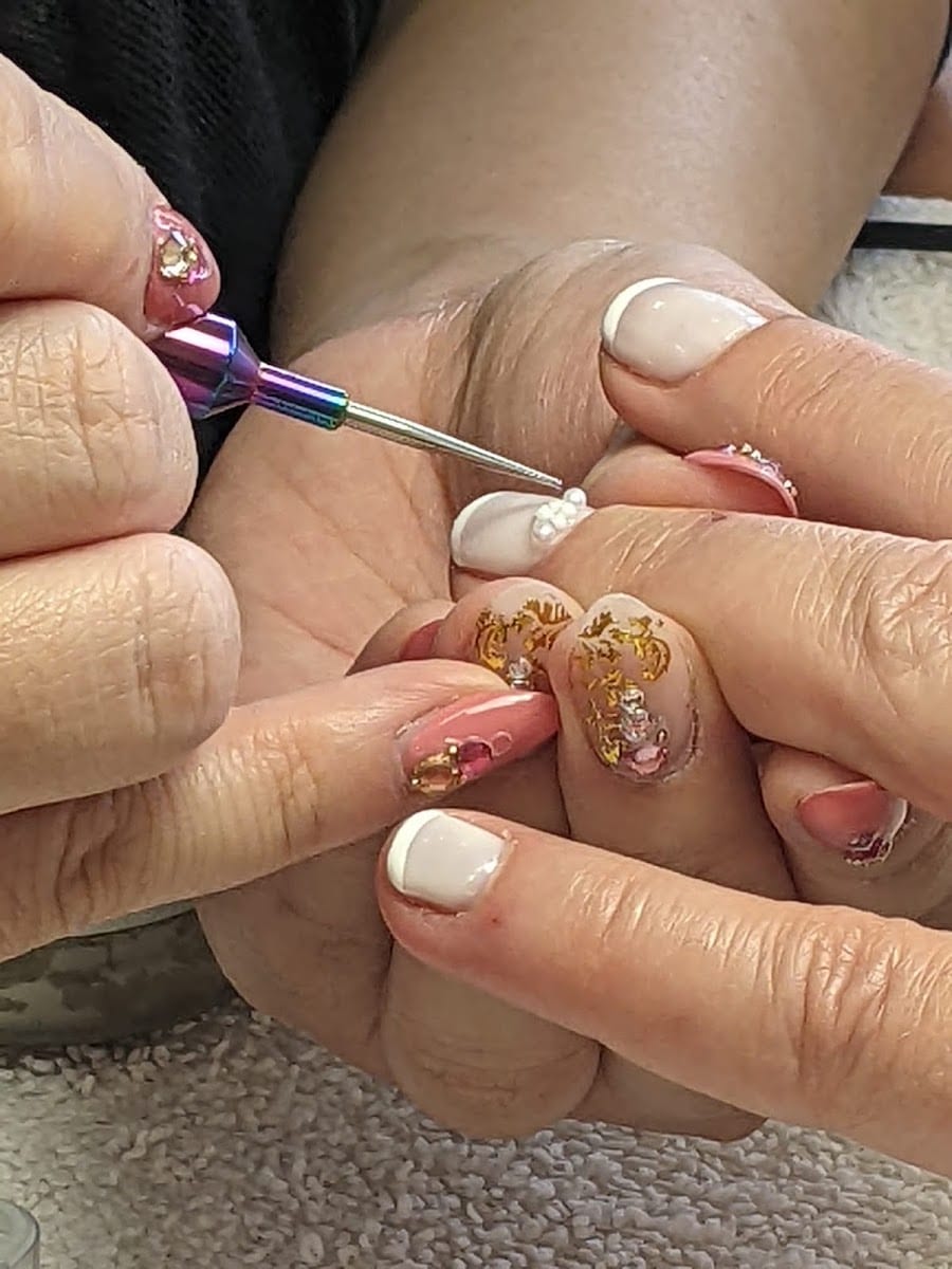 Paris Beauty Salon