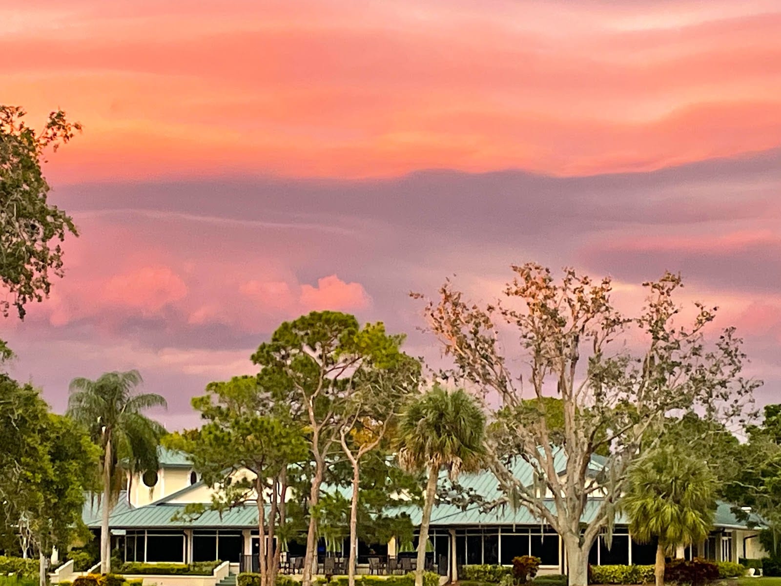 Jacarada West Country Club